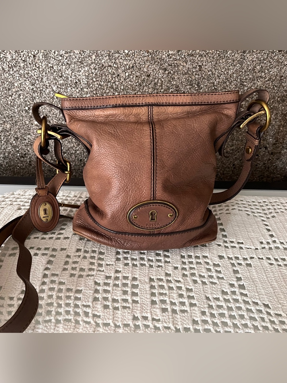 Fossil Brown Leather Pebbled Crossbody Bag with Brass Accents
